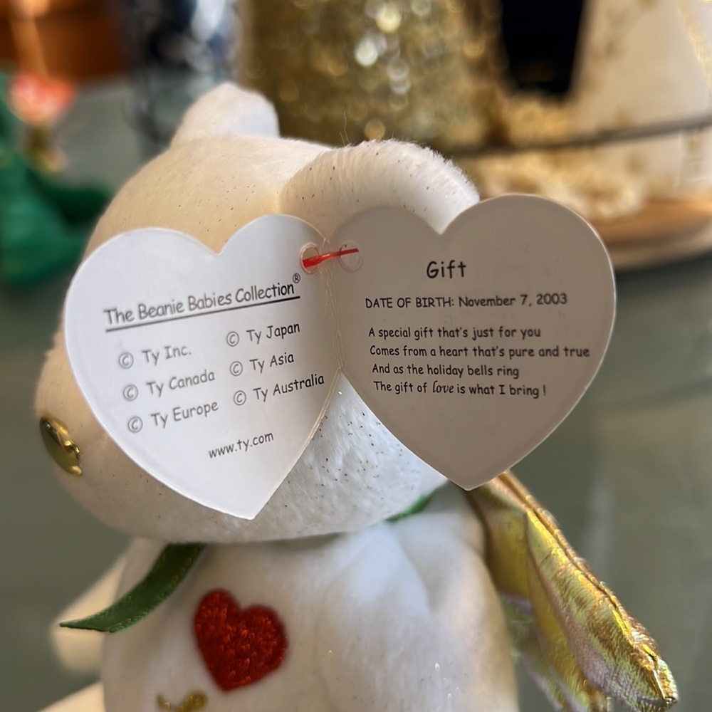 Ty Beanie Babies - Gift (Peace, Love & Joy) - Picture 8 of 8